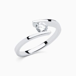 Anillo solitario Bridge G en oro 18K con diamante central y diamante interior
