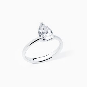 Anillo solitario Pear G en oro 18K con diamante central talla pera de 1,51 quilates