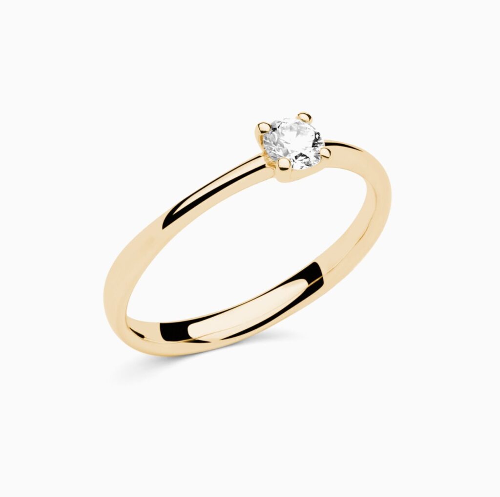 Anillo solitario Fit P en oro 18K con diamante central